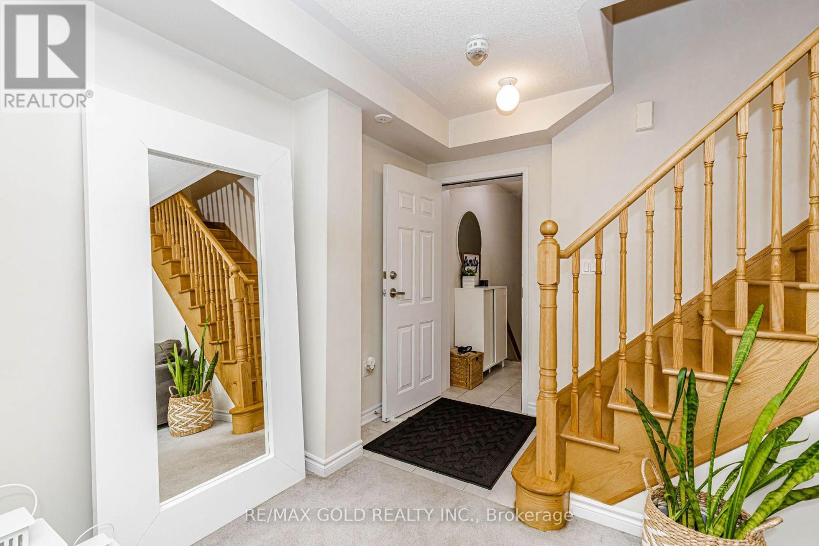 ## 40 200 VETERANS DRIVE - 22