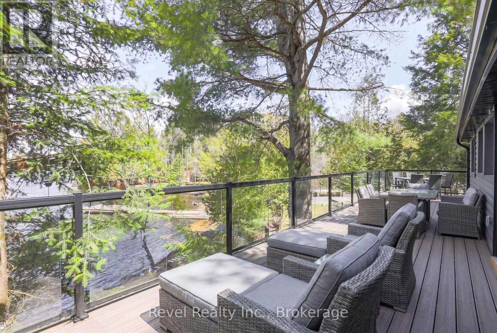 1129 LAKESHORE ROAD - 5
