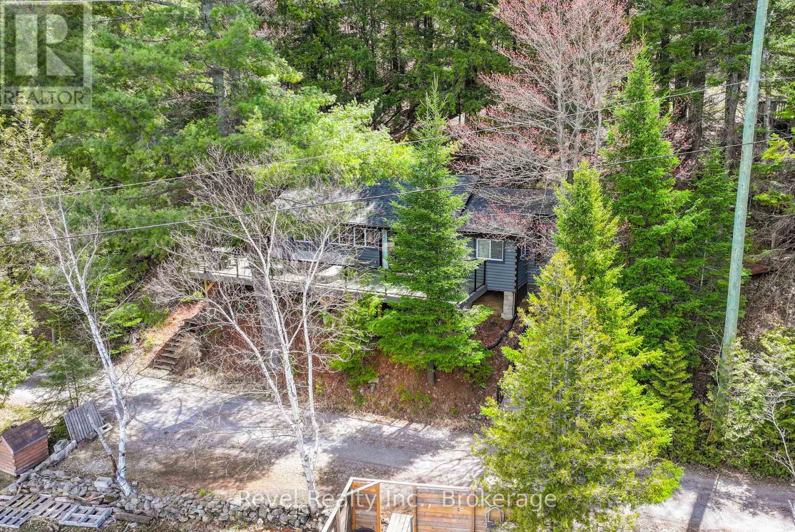 1129 LAKESHORE ROAD - 32