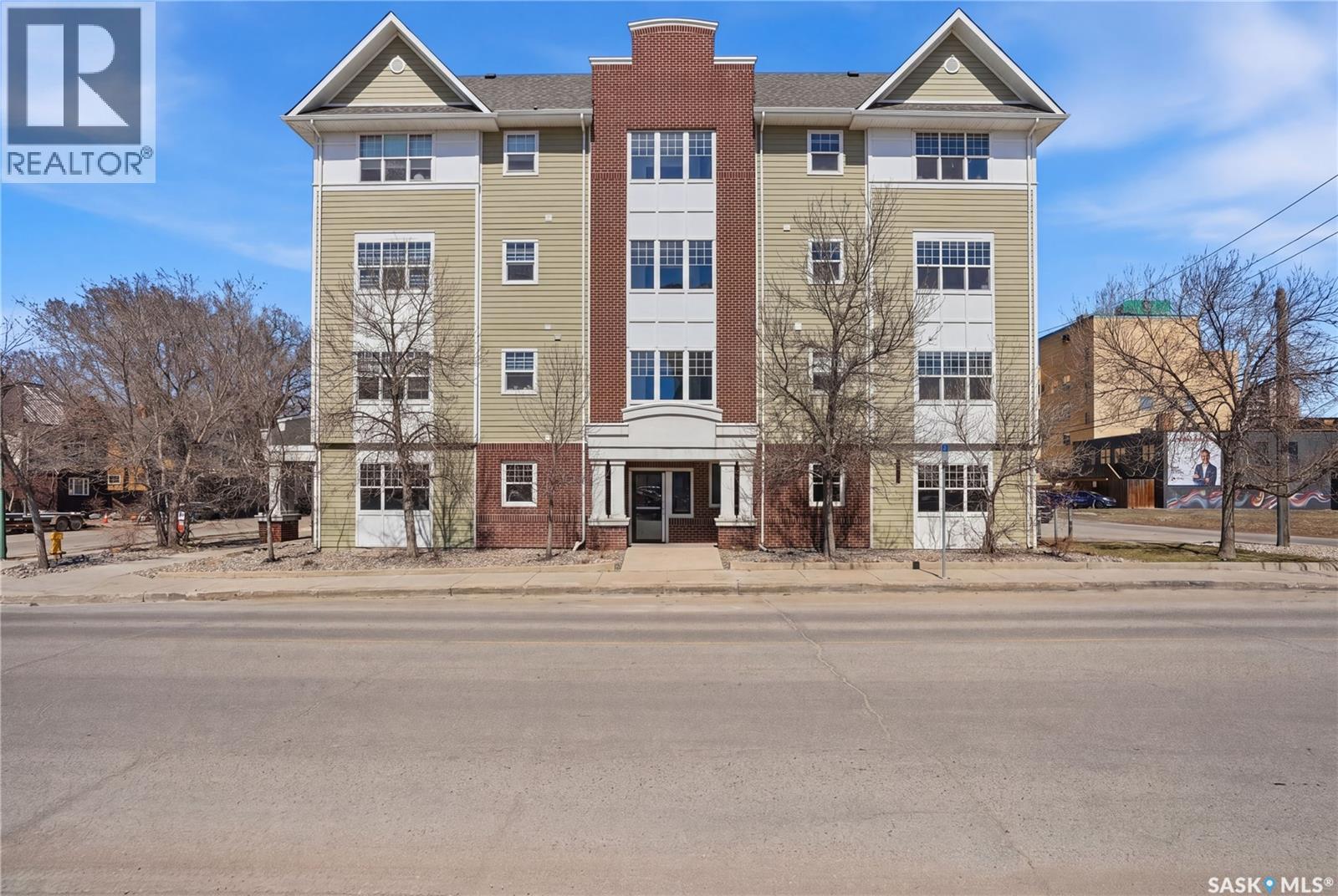 #206 2255 ANGUS STREET - 1