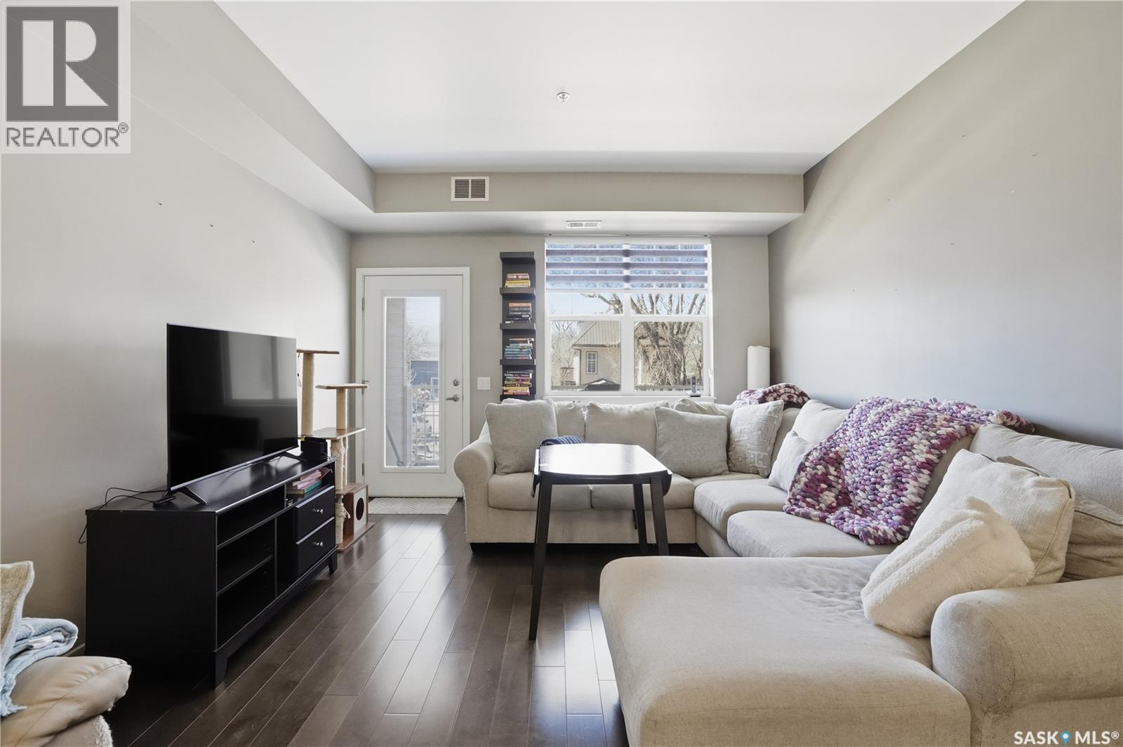 #206 2255 ANGUS STREET - 12