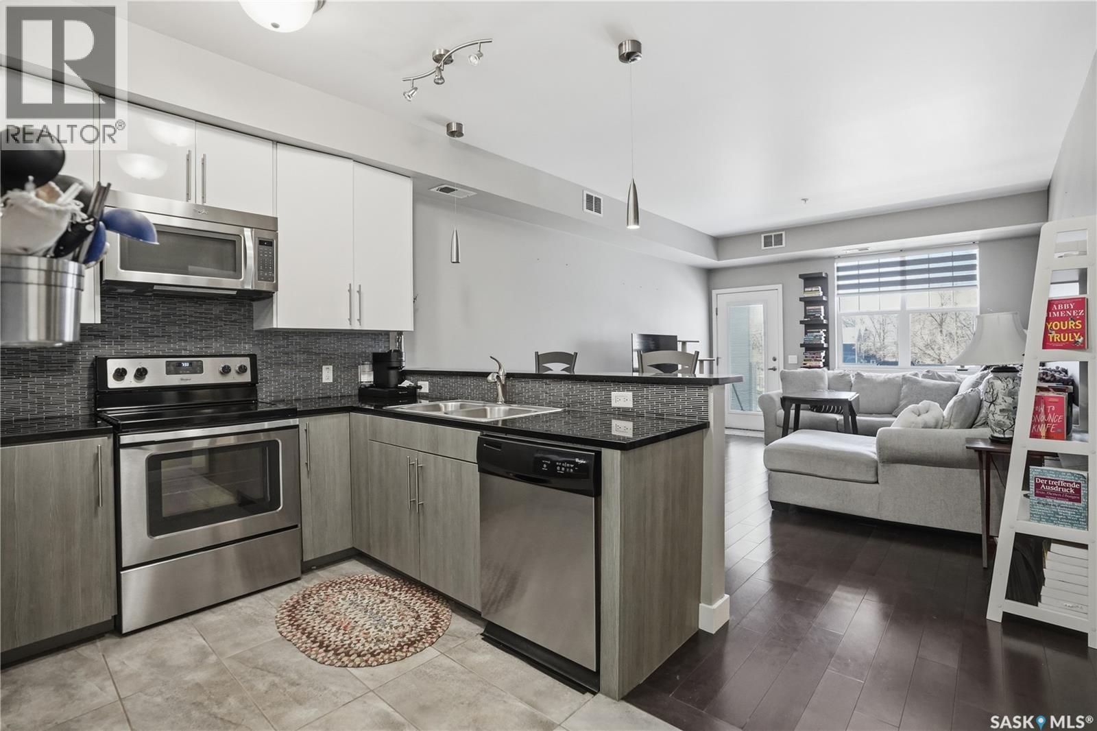 #206 2255 ANGUS STREET - 6
