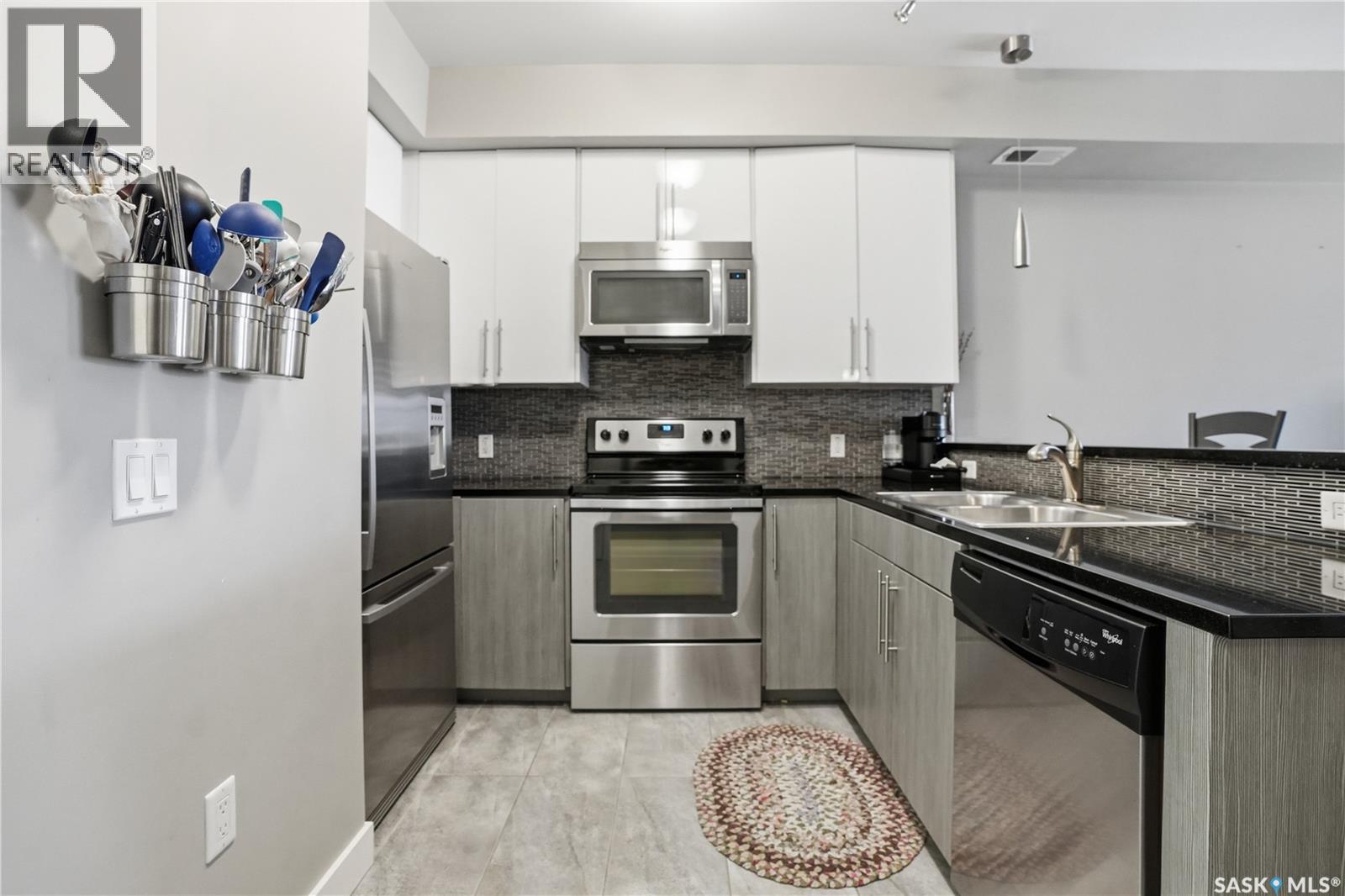 #206 2255 ANGUS STREET - 8