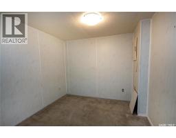 Laundry room - 12 Highland Avenue, Jackfish Lake, SK S0M1X0 Photo 7
