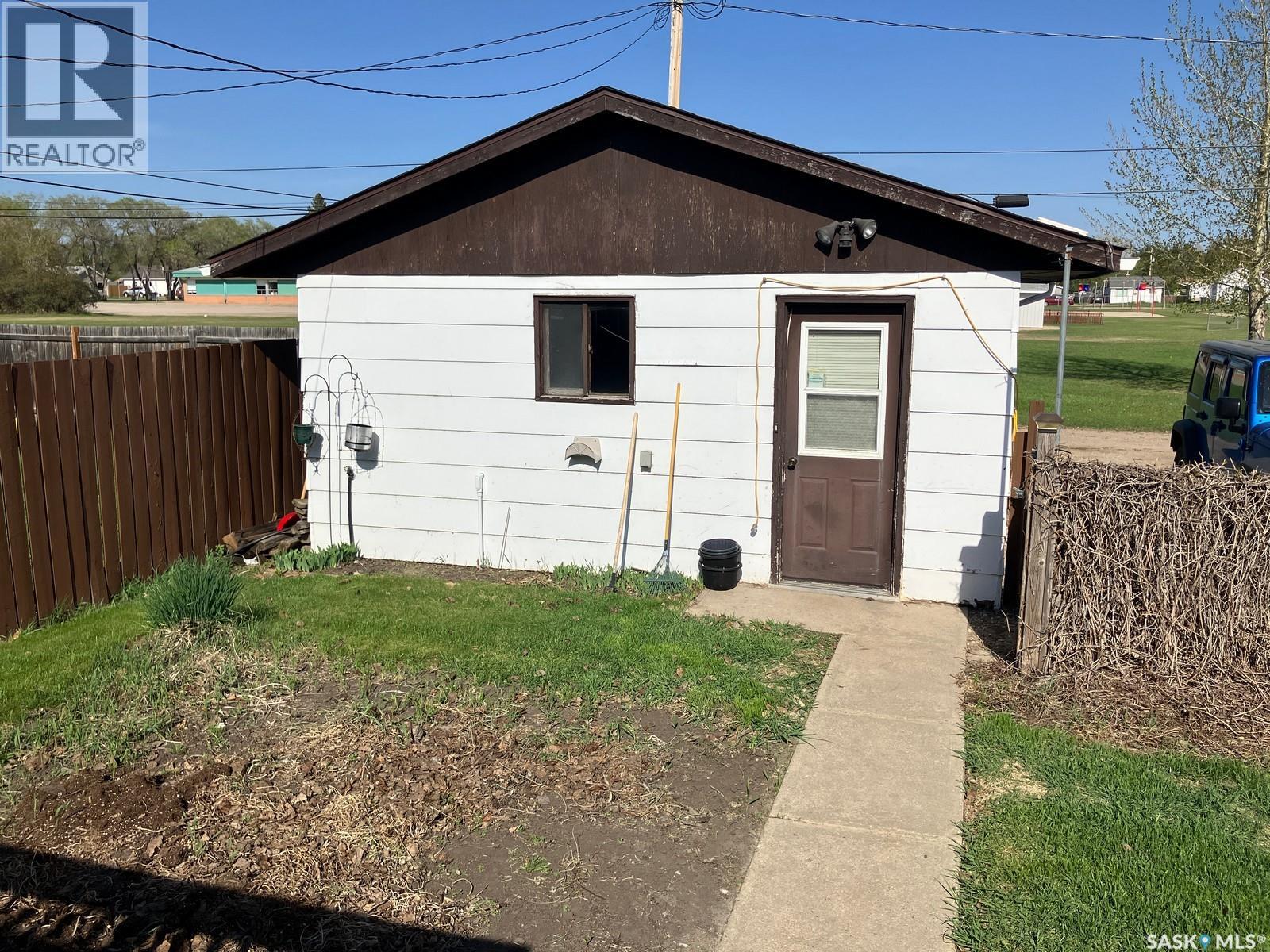1103 3rd STREET W - 40
