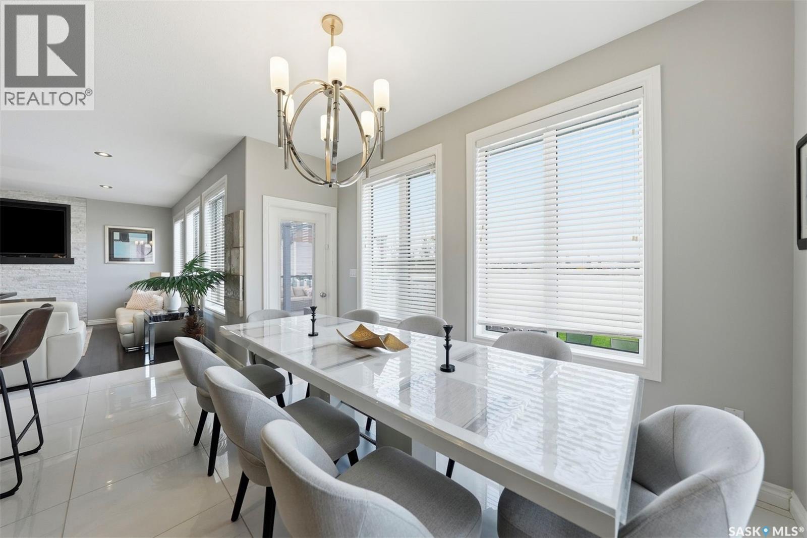 107 Schumacher BAY - Image 20
