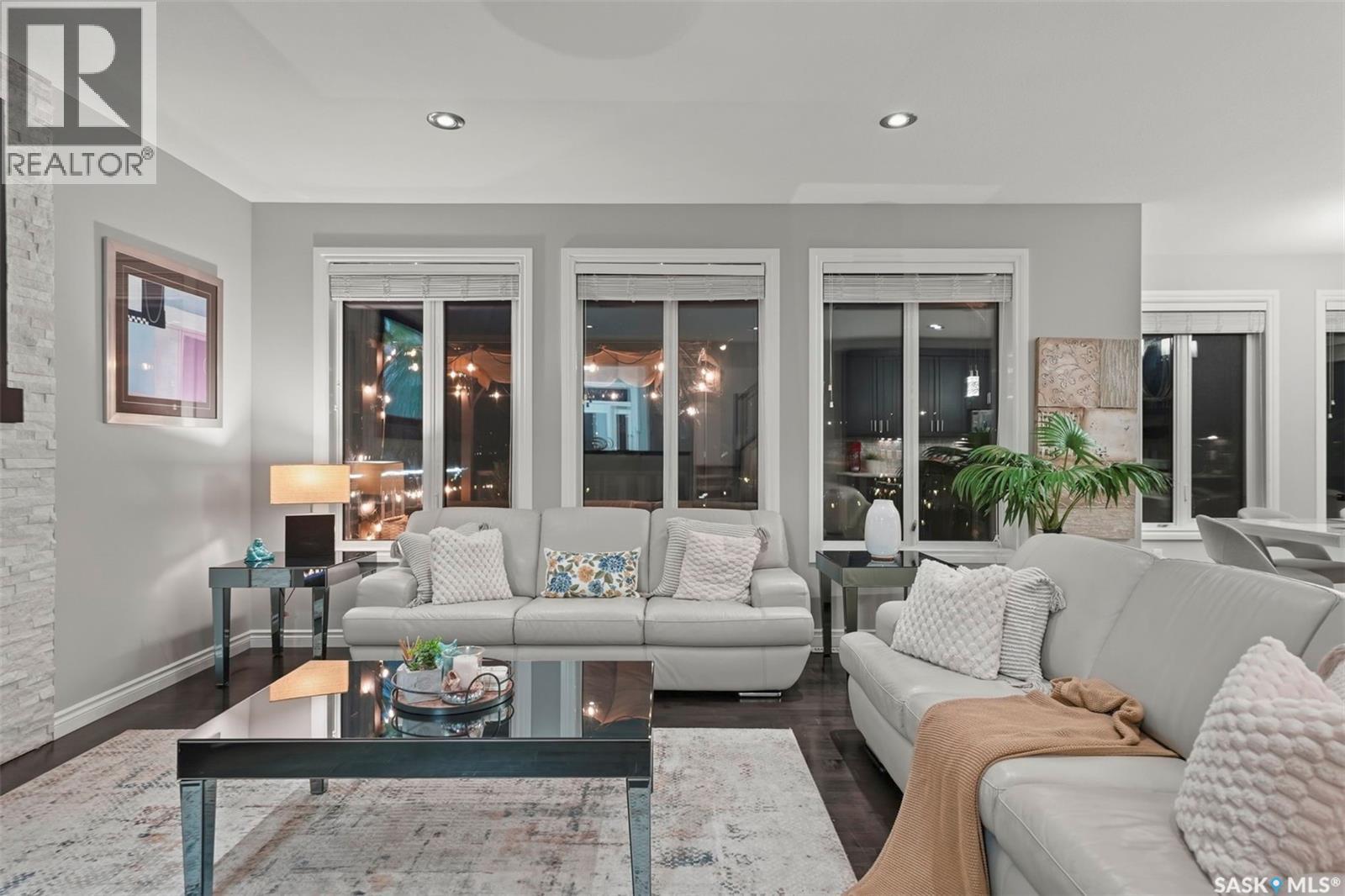 107 Schumacher BAY - Image 8