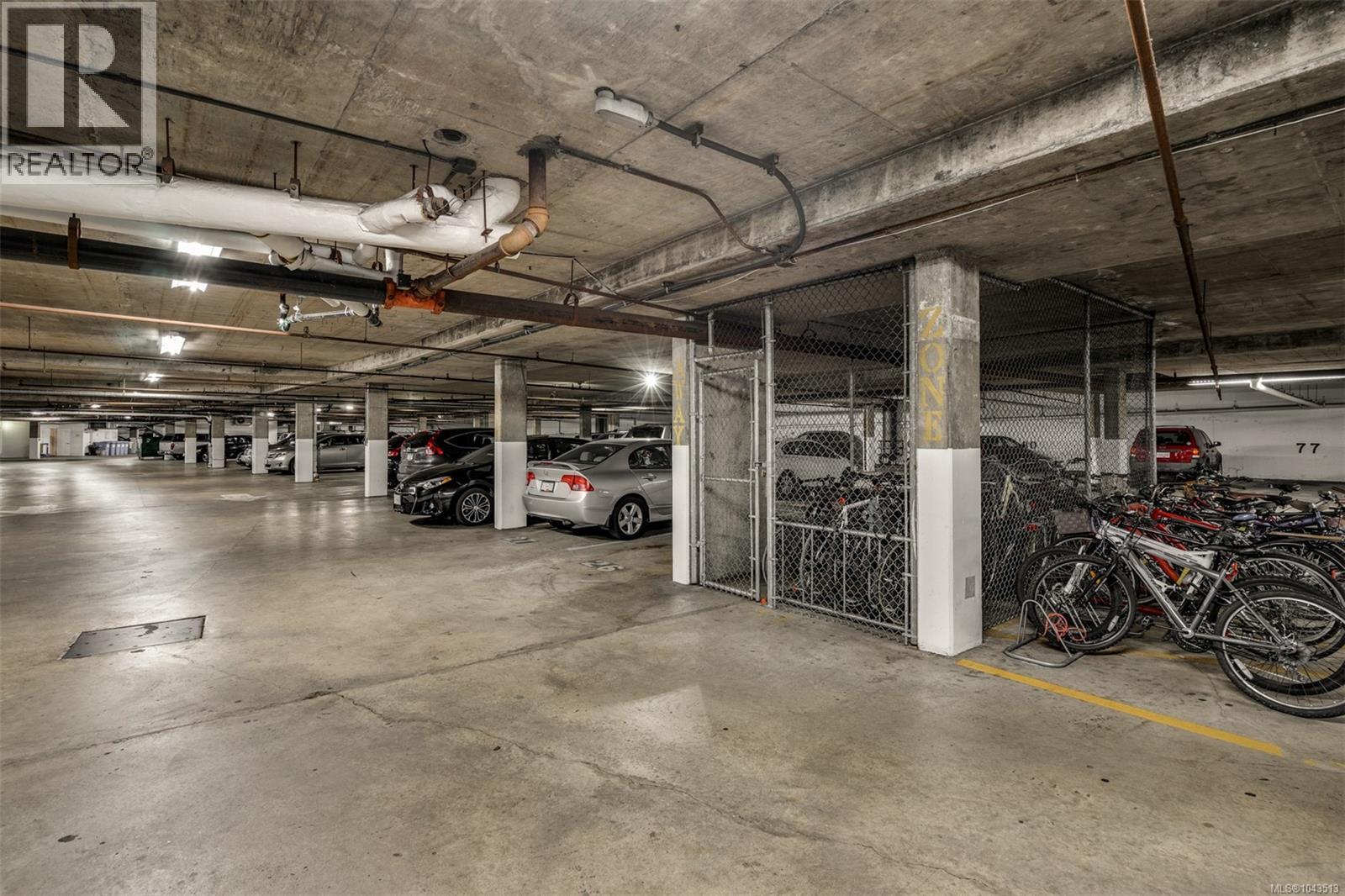 #202 1419 Stadacona Ave - 30