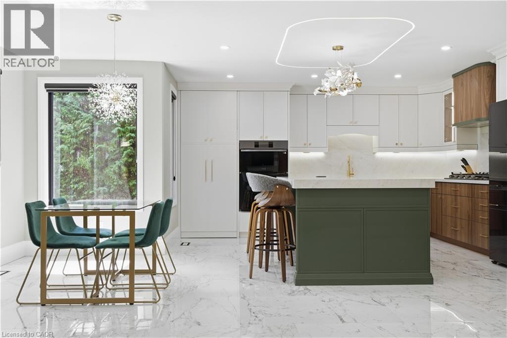 11 BRIDLEWOOD Drive - 16