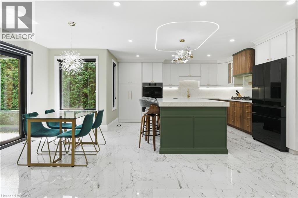 11 BRIDLEWOOD Drive - 15