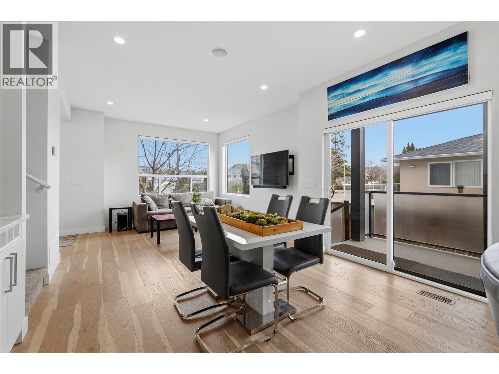 815 Rose Avenue - 14