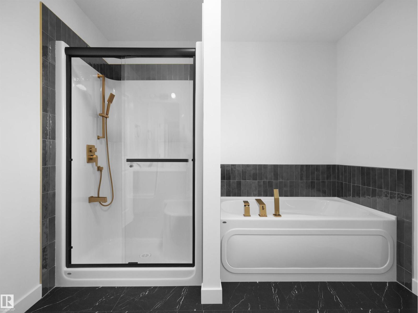 20624 43 AV NW - 30
