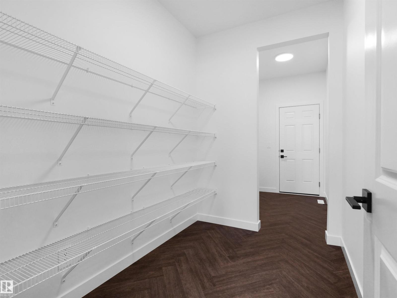20624 43 AV NW - 17