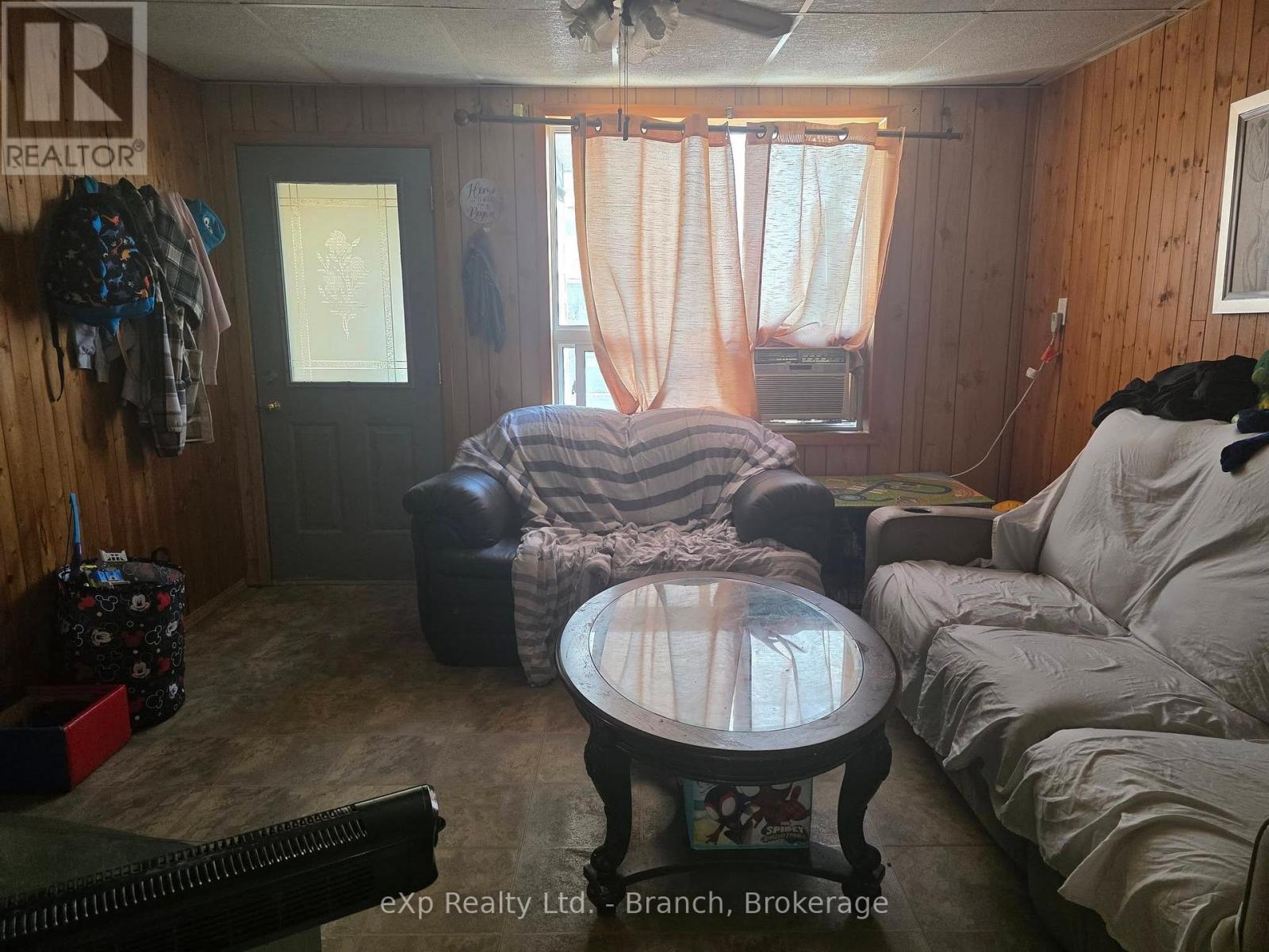30 ROWAN AVENUE - 2