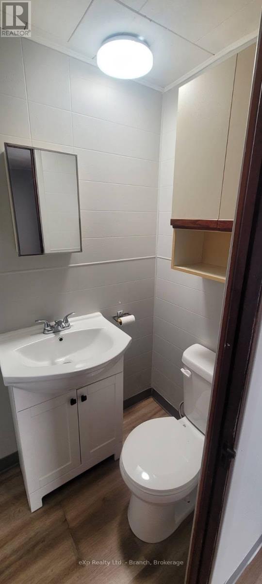 30 ROWAN AVENUE - 9