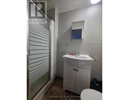 30 Rowan Avenue, Kirkland Lake, ON P2N2N8 Photo 14