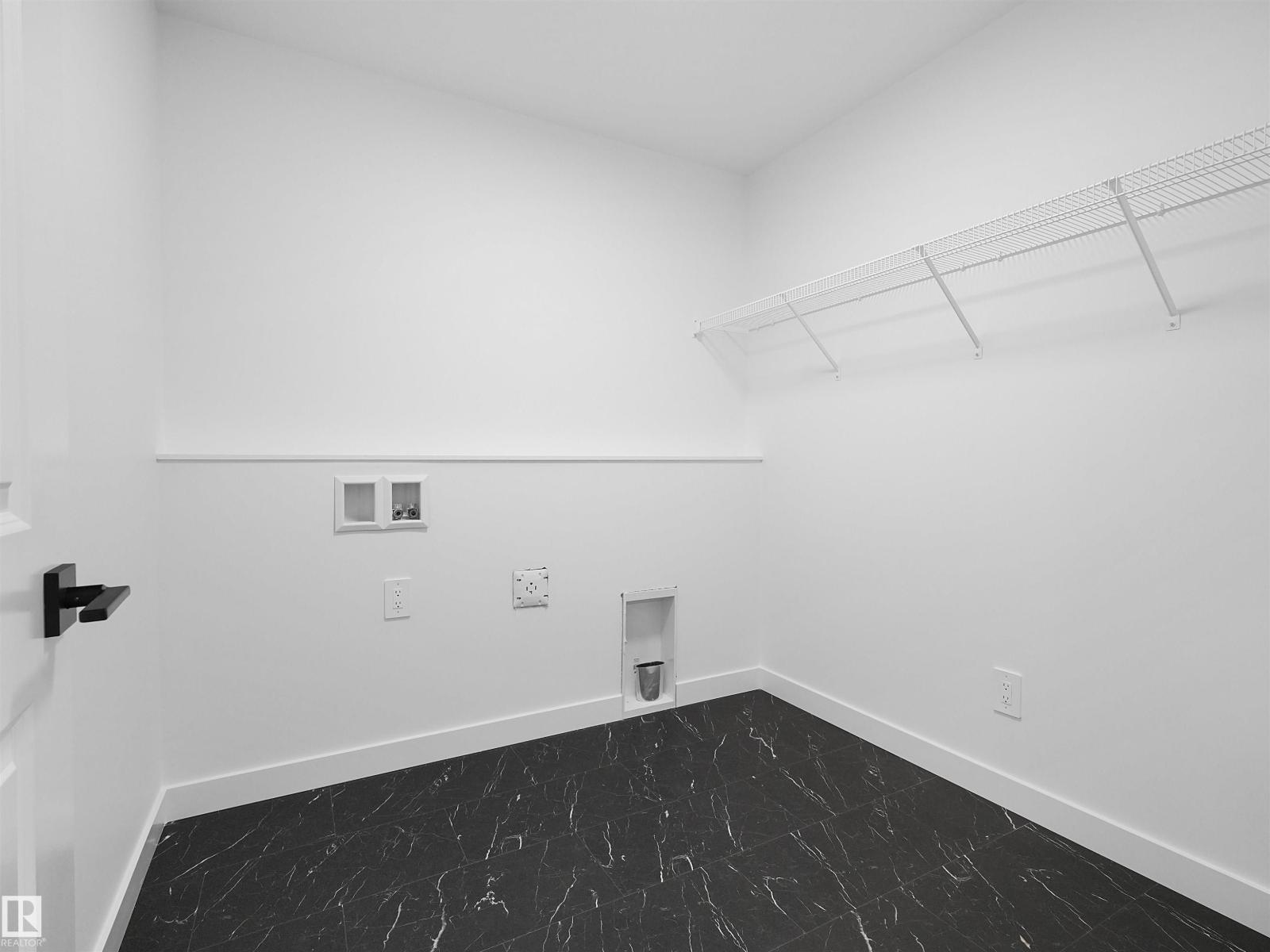 1733 Crossbill LO NW - 33
