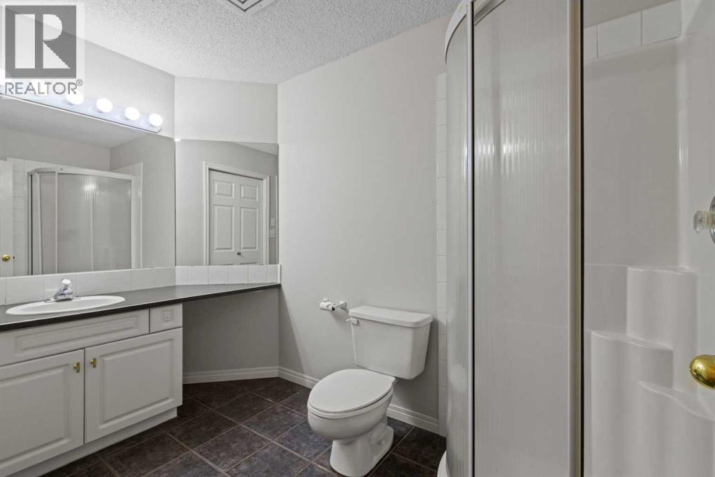 #207 2419 Erlton Road SW - 30