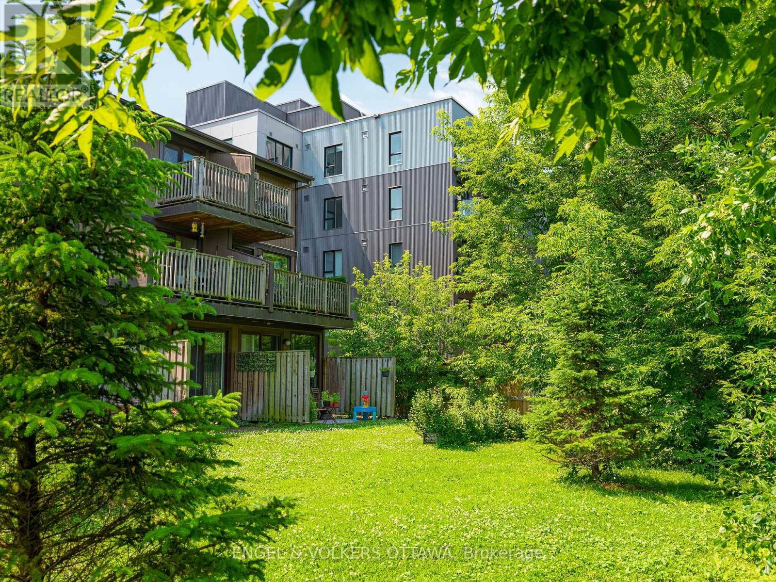 #B 35 ROBINSON AVENUE - 21