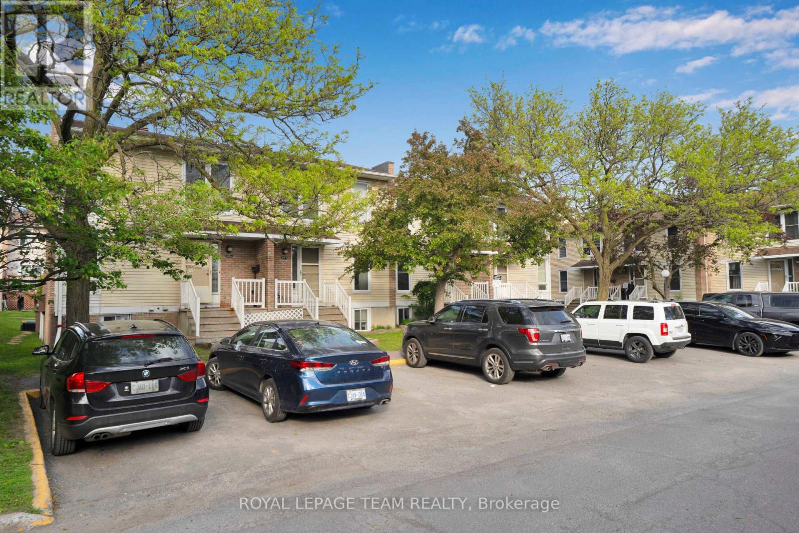 282 DALEHURST DRIVE - 38
