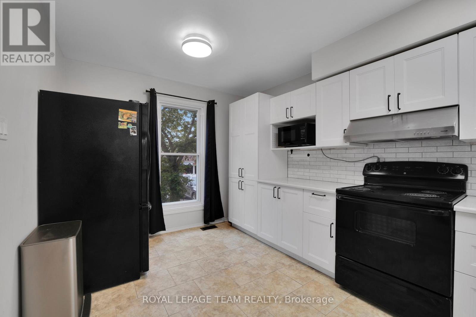 282 DALEHURST DRIVE - 6