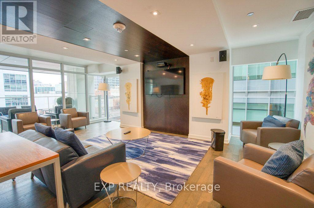 Condos for Rent in Ottawa – 603 – 199 SLATER STREET, Ottawa – By Peter Sagos - Image 8