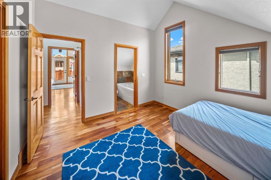 #4 813 5th Street - 26