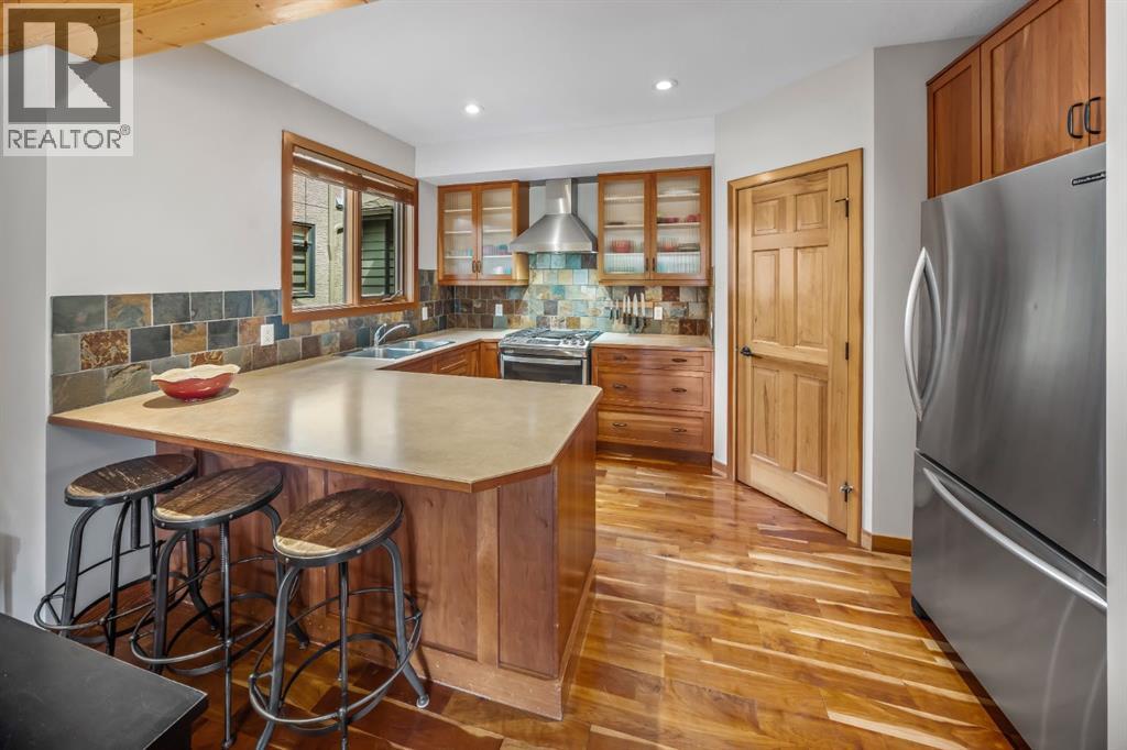 #4 813 5th Street - 4