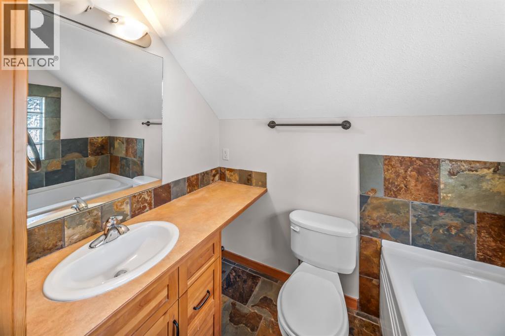 #4 813 5th Street - 27