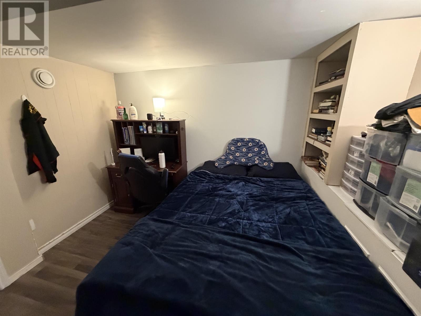1113 Walsh ST - 20