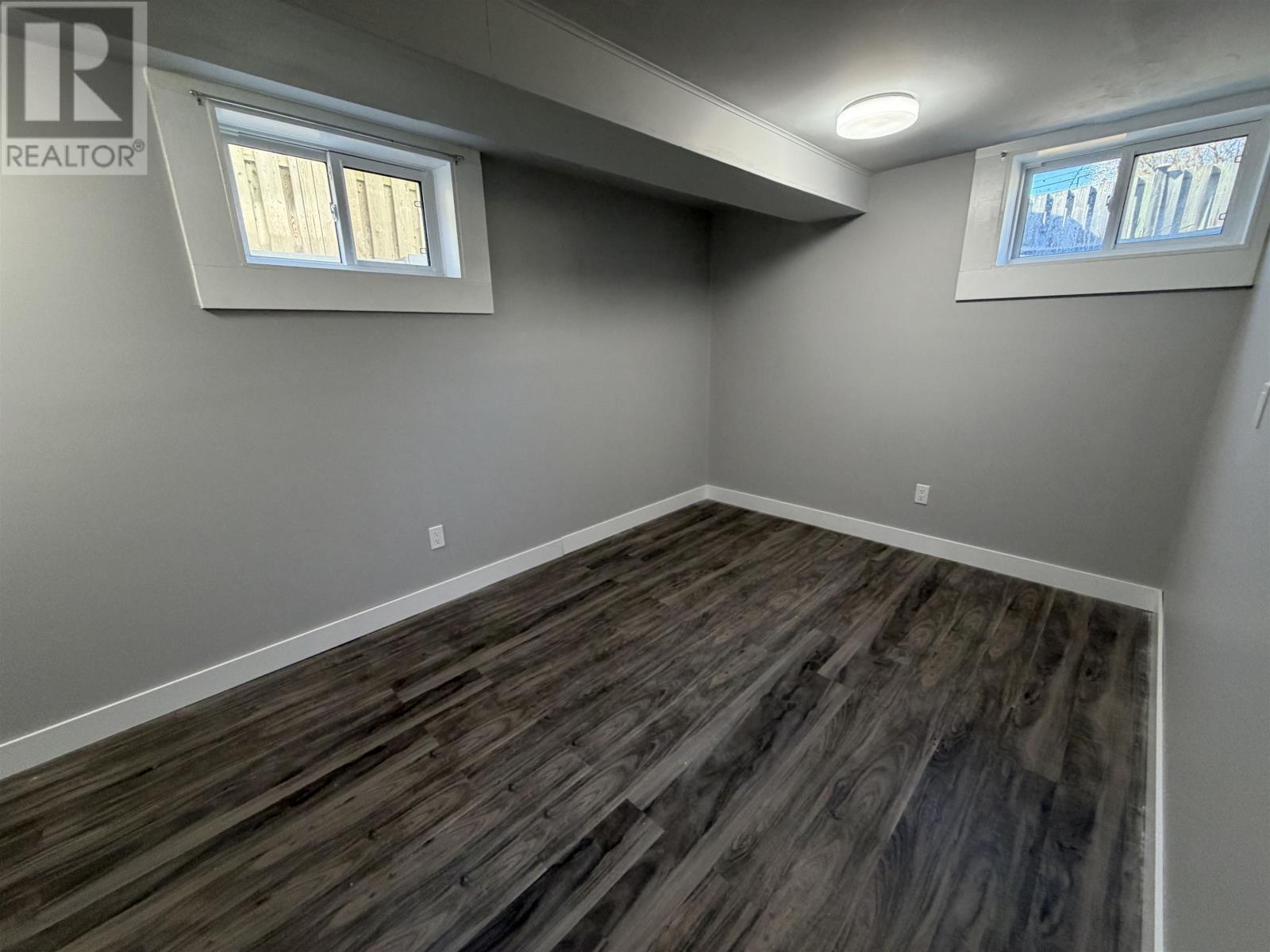 1113 Walsh ST - 25