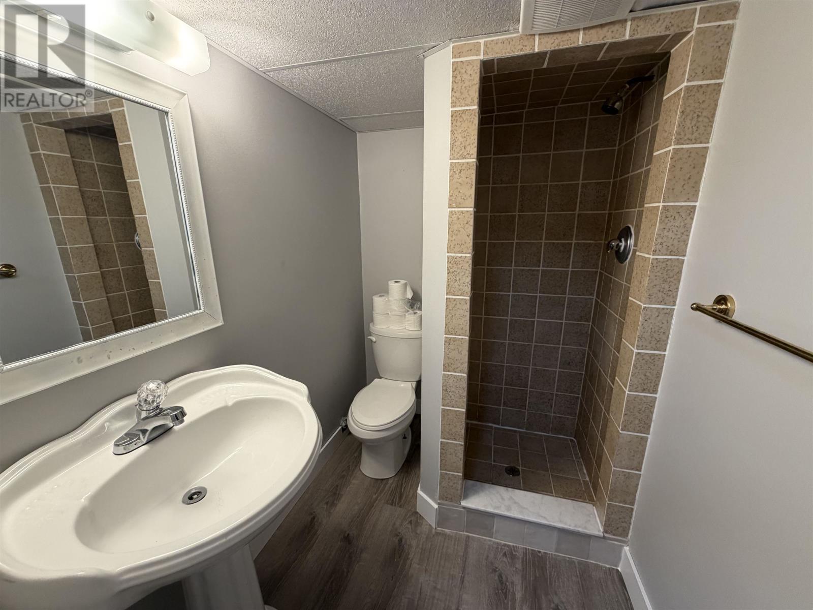 1113 Walsh ST - 27