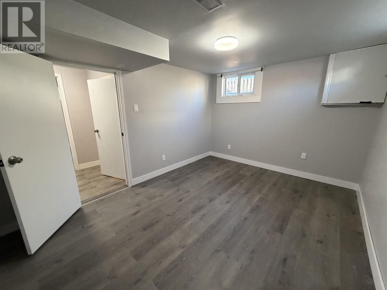 1113 Walsh ST - 31