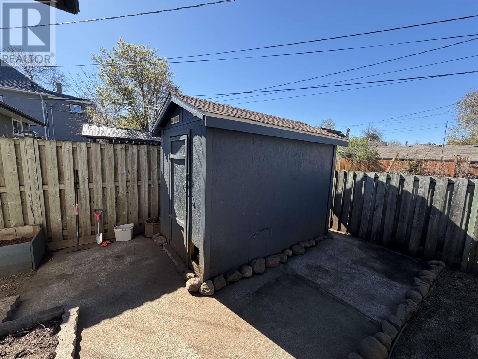 1113 Walsh ST - 38