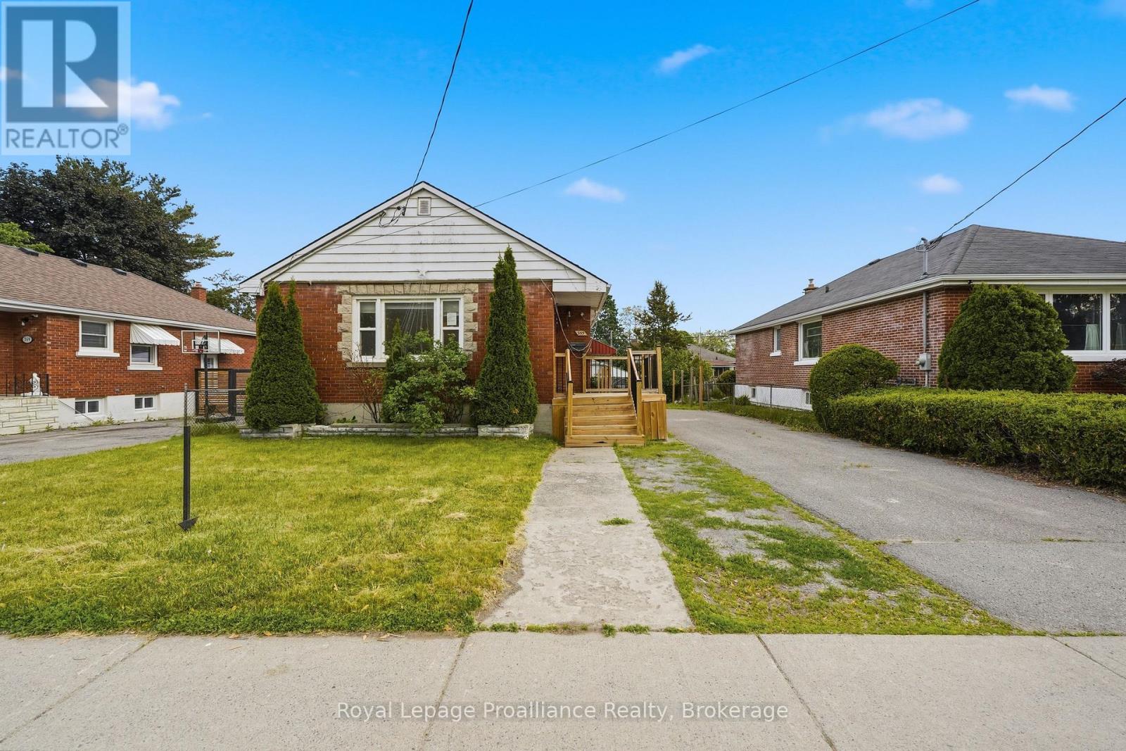 355 BRIDGE STREET E - 7