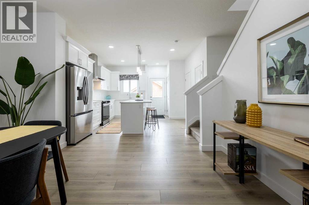 629 Savanna Drive NE - 8