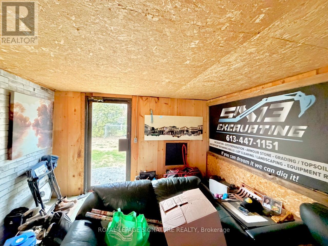 3201 GORDON MURDOCK ROAD - 43