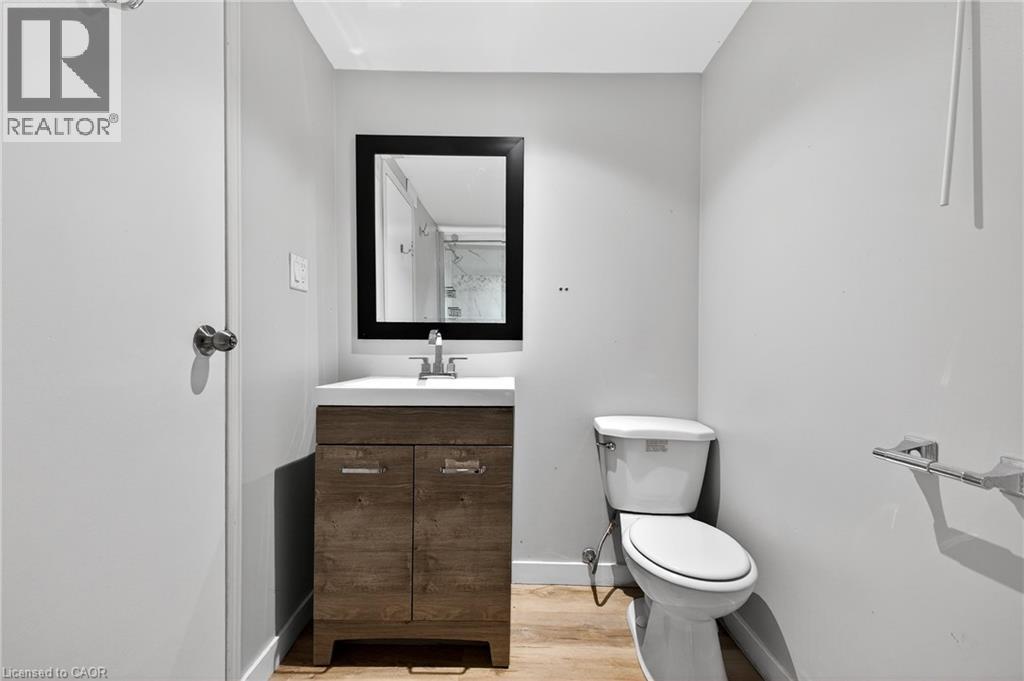 226 BEL-AIR Avenue - 21