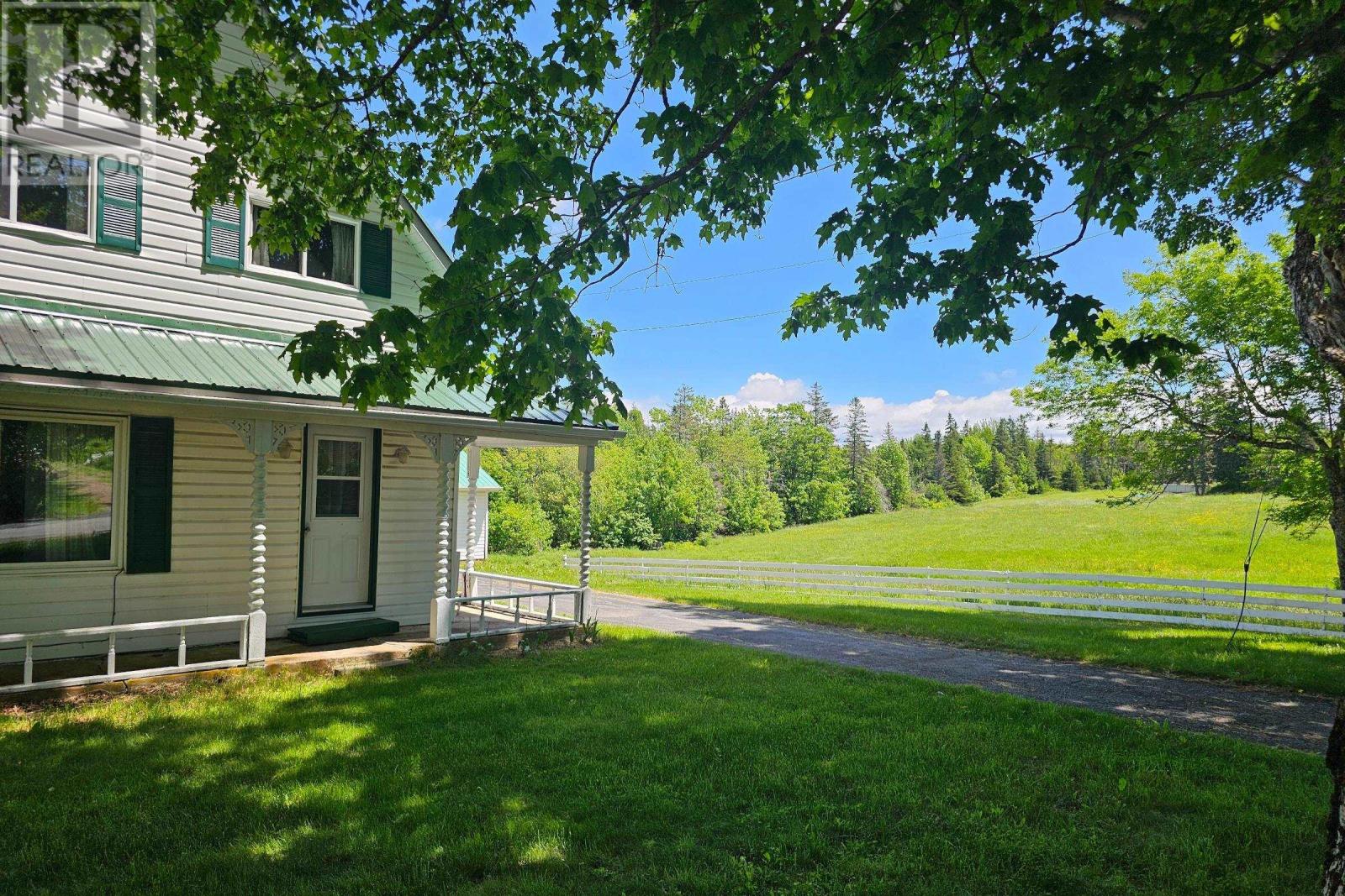 2008 Mount Hanley Road - 1