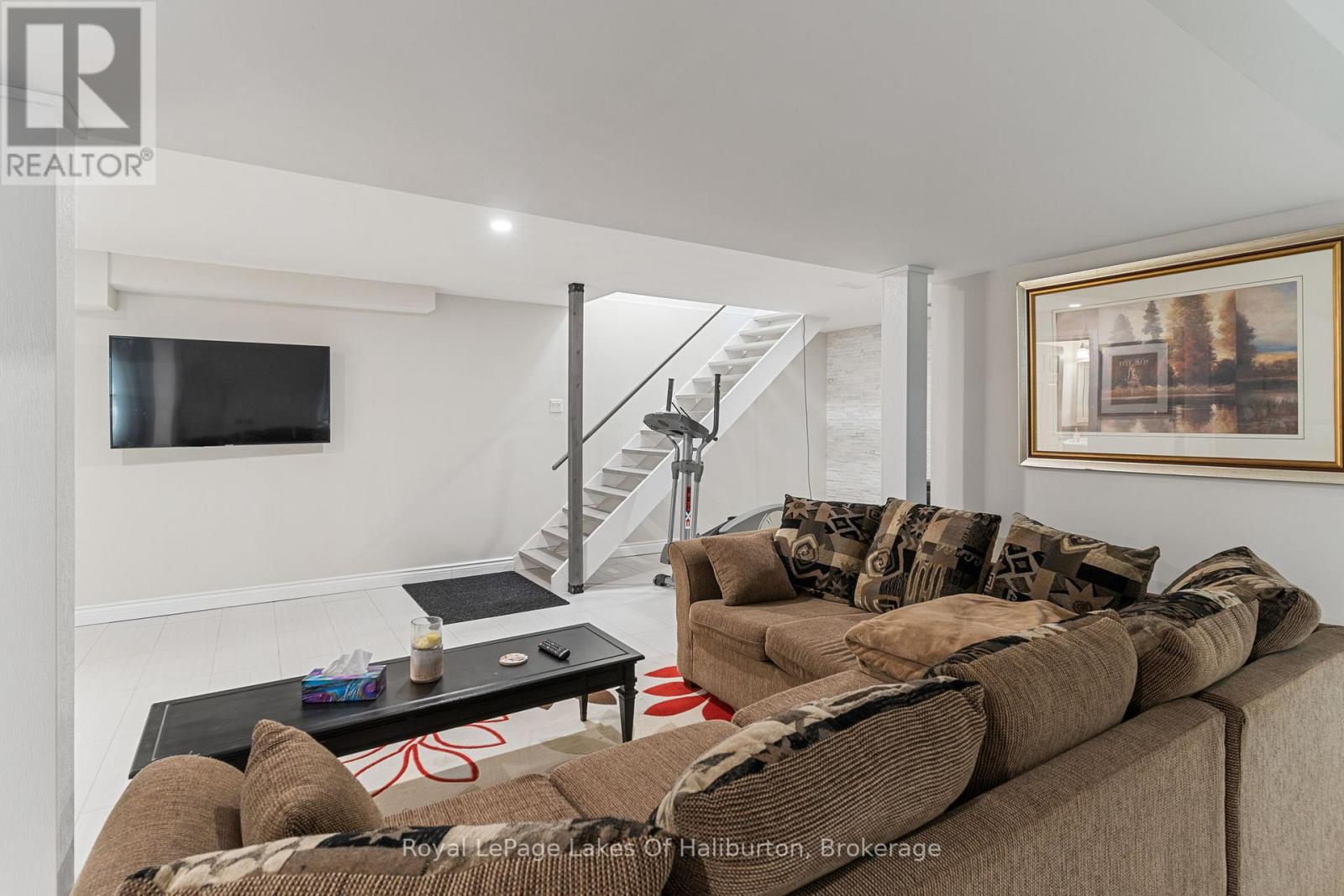 1033 BAYBERRY LANE - 29