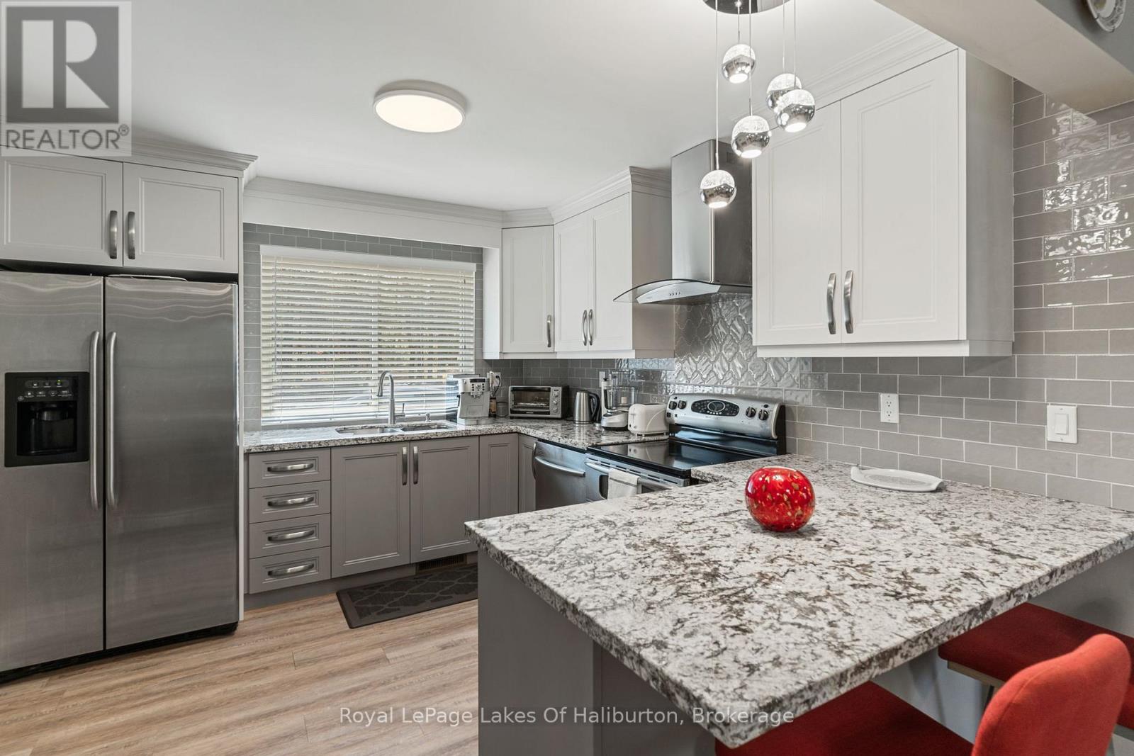 1033 BAYBERRY LANE - 4