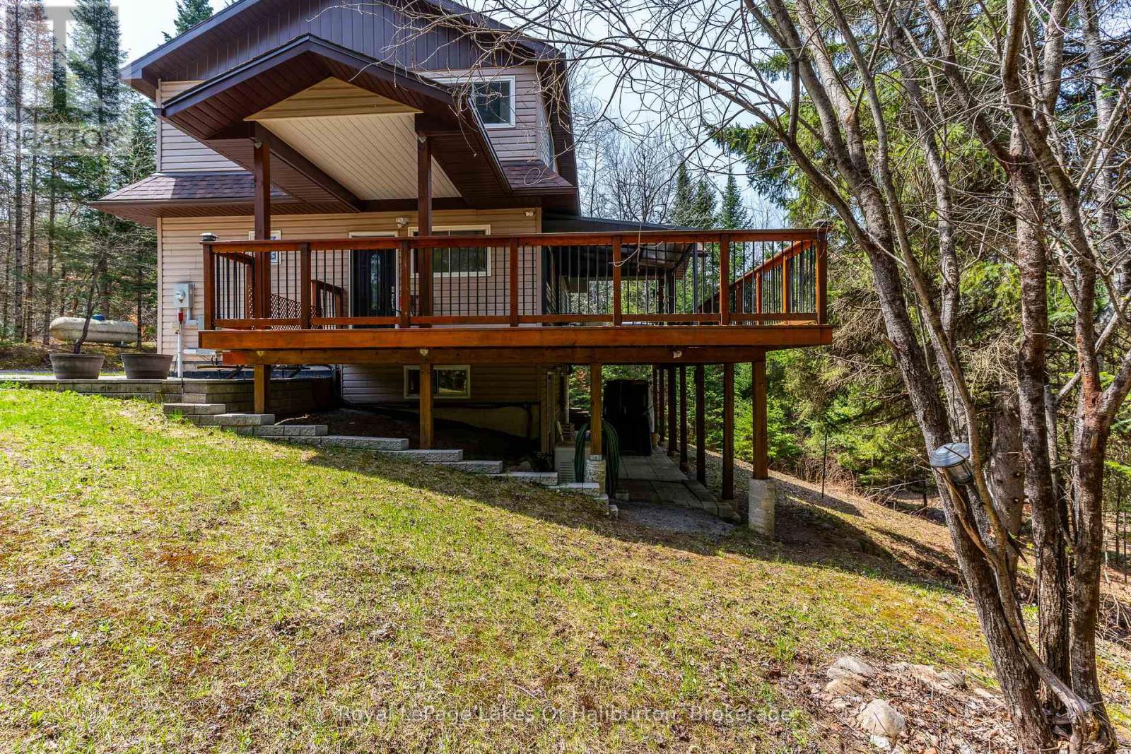 1033 BAYBERRY LANE - 48