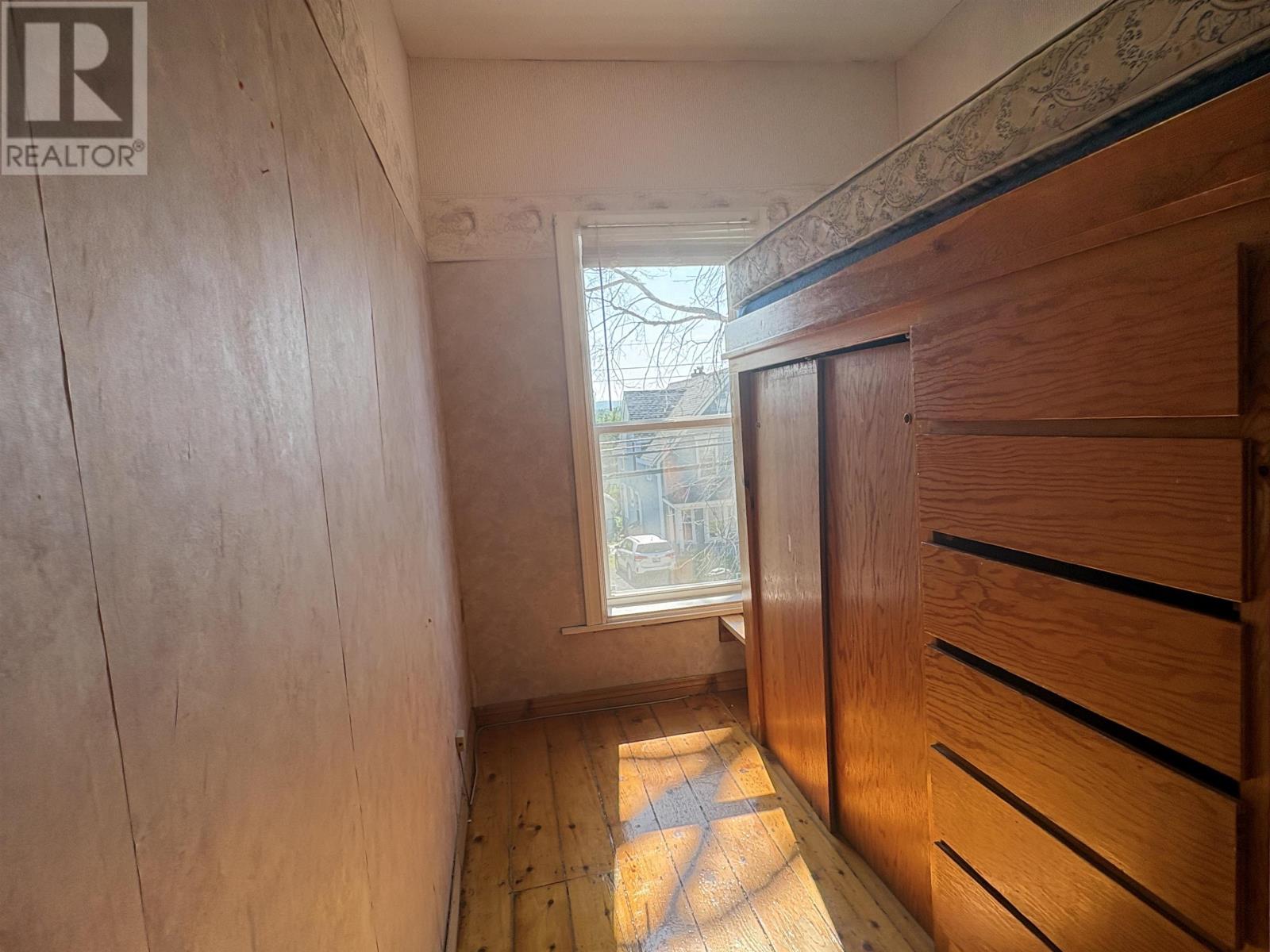 130 MacKay Street - 36