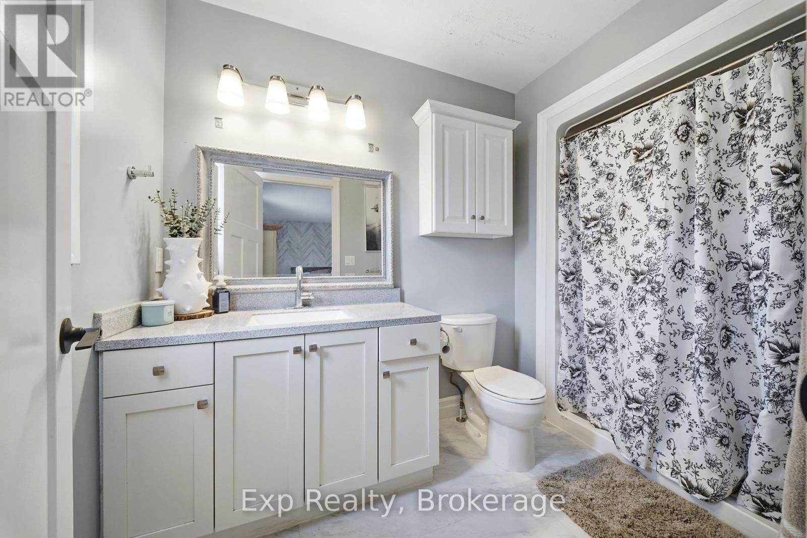 7 TESSA BOULEVARD - Image 23