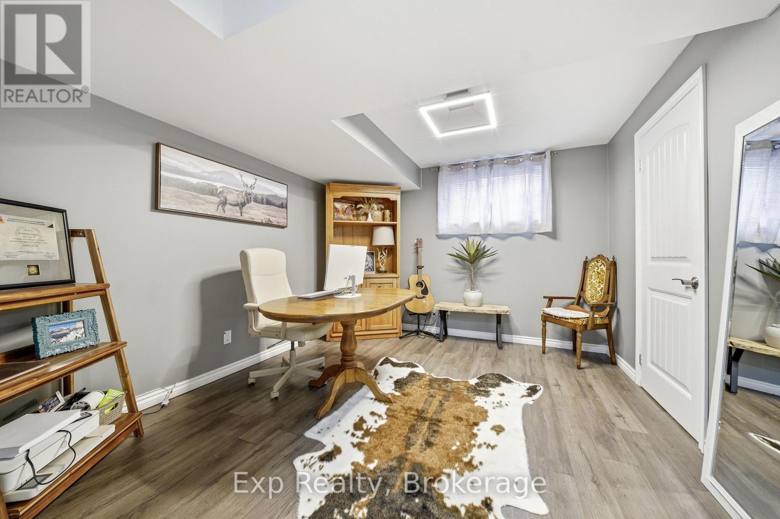 7 TESSA BOULEVARD - Image 34