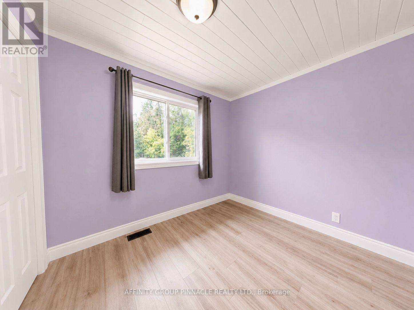 367 ANGELINE STREET S - 33