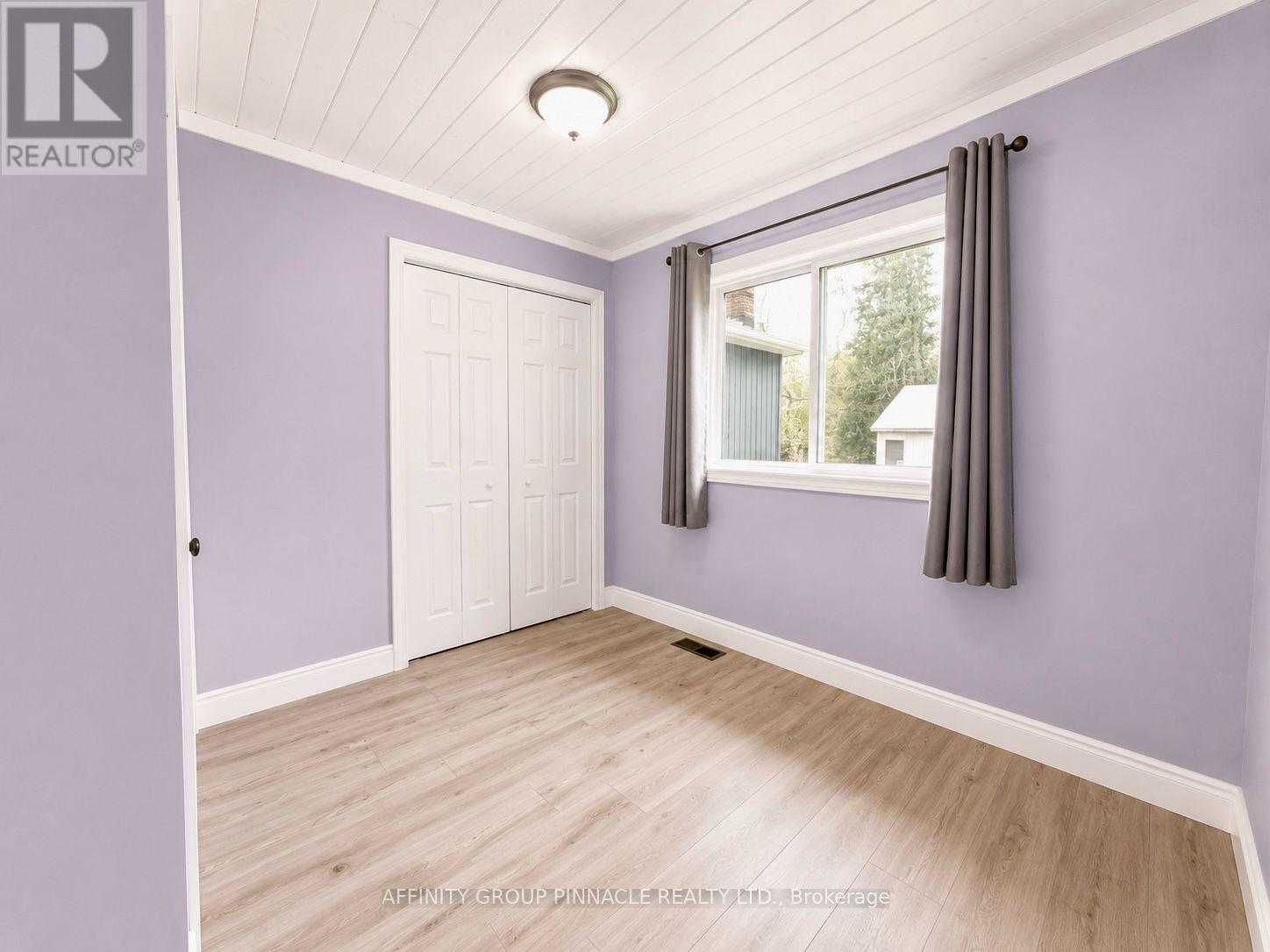 367 ANGELINE STREET S - 35