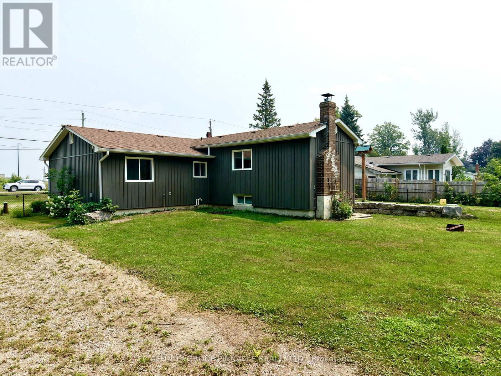 367 ANGELINE STREET S - 42
