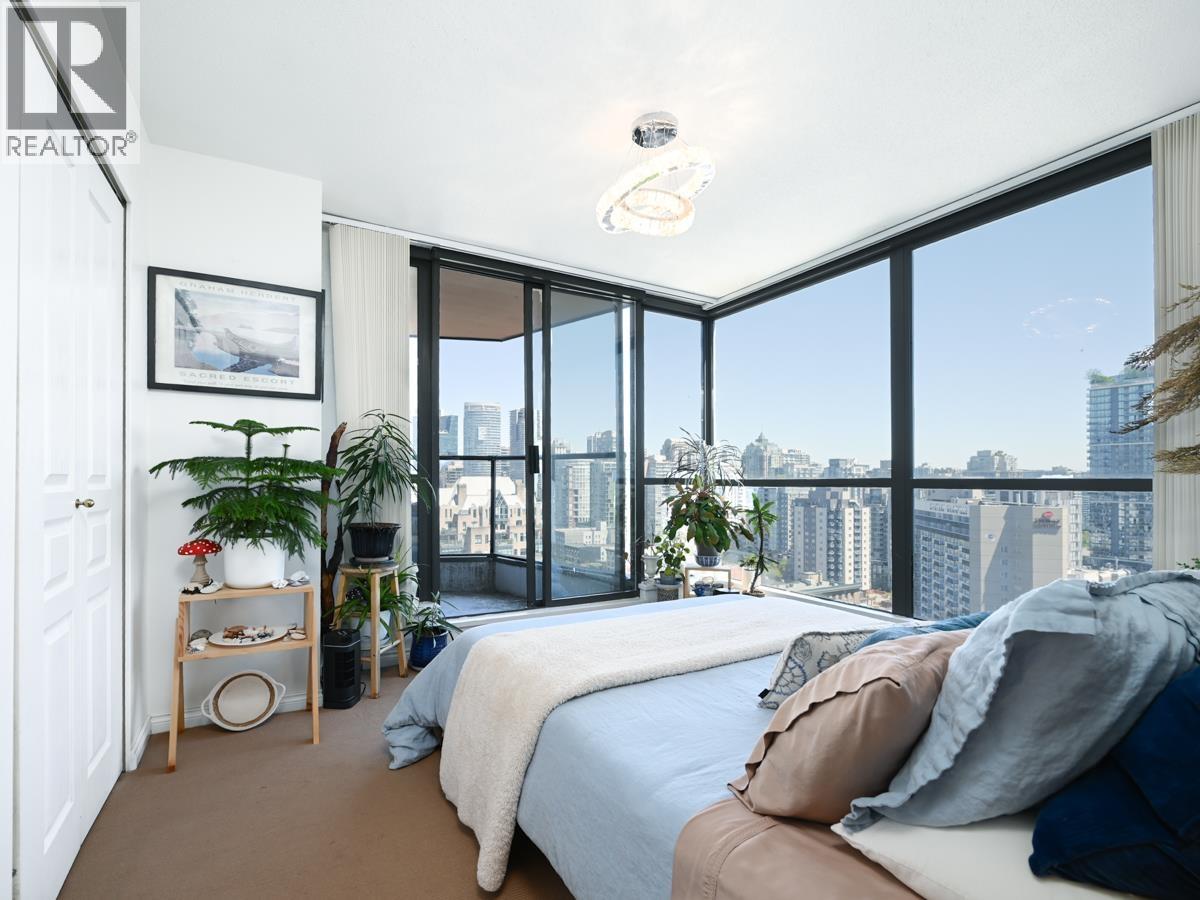 1 Bed, 1 Bath House for Sale in Vancouver – 2004 1189 HOWE STREET, Vancouver – MLS# R3147481 - Image 17