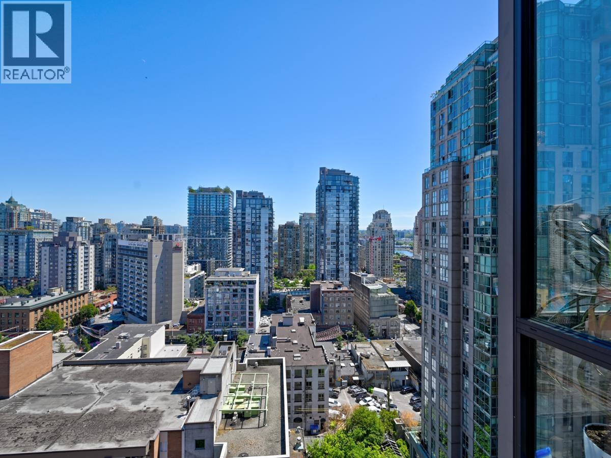 1 Bed, 1 Bath House for Sale in Vancouver – 2004 1189 HOWE STREET, Vancouver – MLS# R3147481 - Image 16